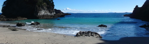 下田のビーチ海水浴場の田牛